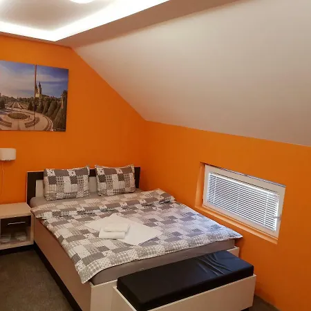 宾馆 Oldbrick Pub *