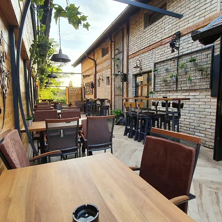 Oldbrick Pub Inn