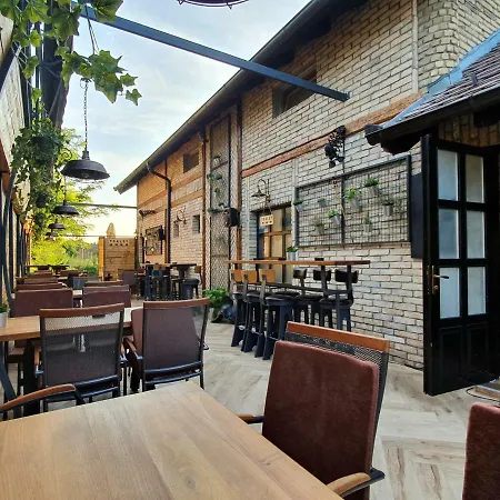 Oldbrick Pub Sombor
